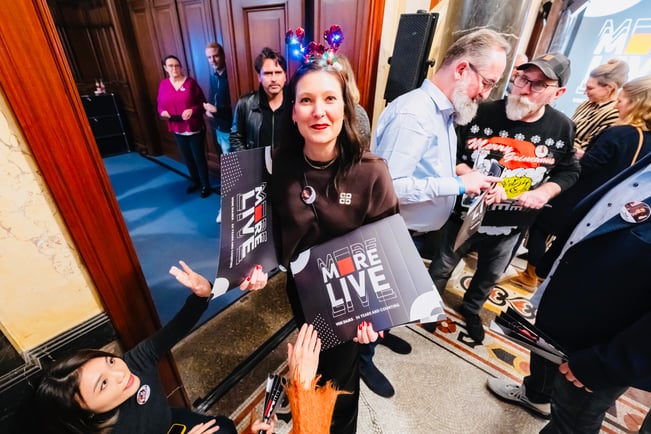 2025-12-12_VokDams_CompanyMeeting_089