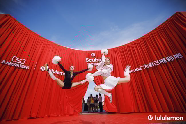 VOK DAMS China_lululemon Scuba_7